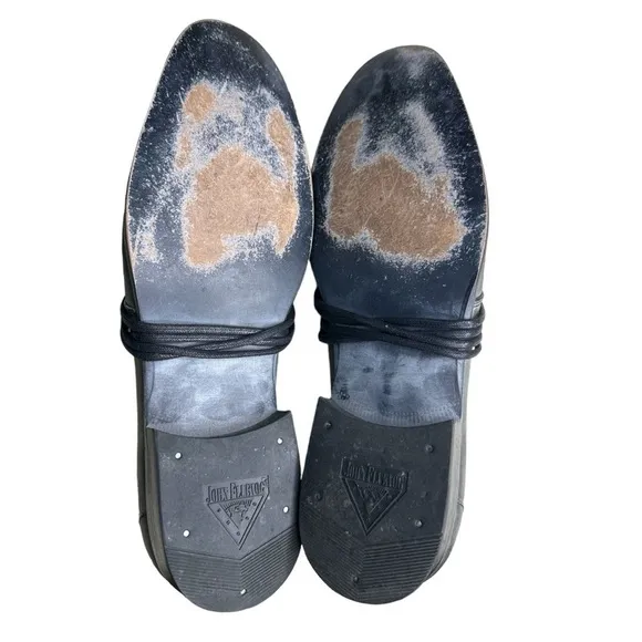 JOHN FLUEVOG HEADLINERS CABLEWRAPAROUND LACE DERBY SHOE. Size 9