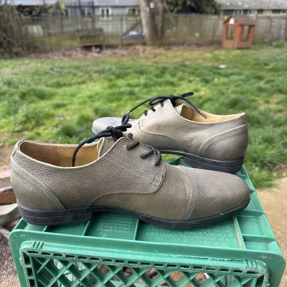 JOHN FLUEVOG - Prophesy Breton - Green Cap Toe Leather Derby Shoe Size 10