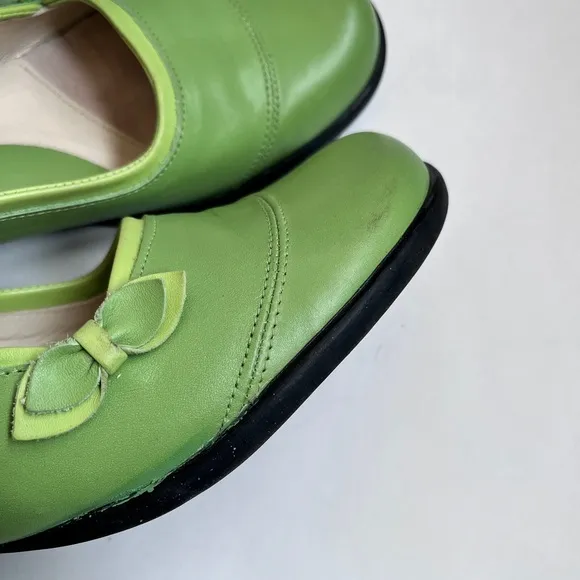 John Fluevog Round Toe Green Women’s Shoes Size 7.5