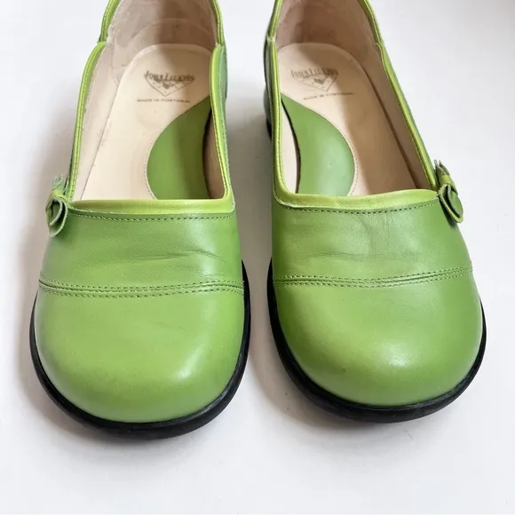 John Fluevog Round Toe Green Women’s Shoes Size 7.5