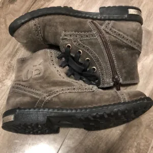 🔥🔥John Galliano boots.