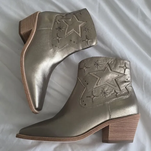 JOHNNY WAS Ankle Boots Gold Star Leather Side Zip Western Block Heel  7.5 NWOB