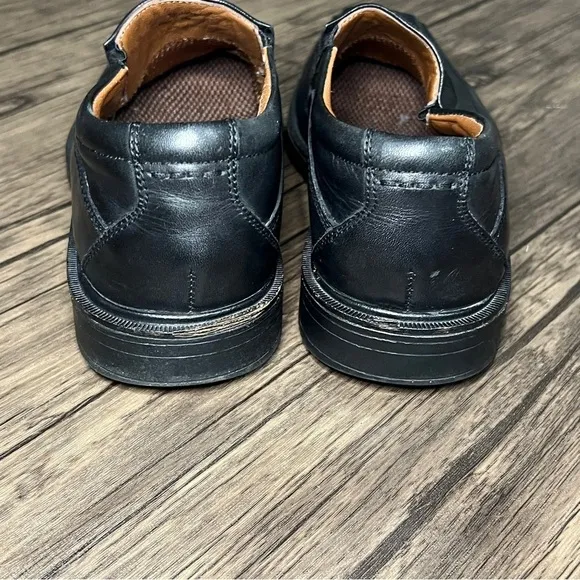 JOHNSON &amp; MURPHY 8M Black Leather SlipOn XC4 Stanton Sheepskin Lined Waterproof