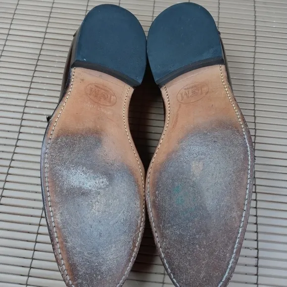 Johnston &amp; Murphy Crown Aristocraft Rare Brogue Apron Toe Derby tassel lace brow