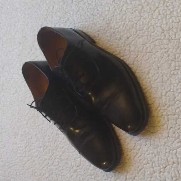 Jones Bootmaker Black Cap Toe Oxford Shoes (Made in England)  10 UK = 11 US