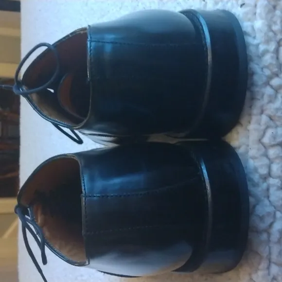 Jones Bootmaker Black Cap Toe Oxford Shoes (Made in England)  10 UK = 11 US