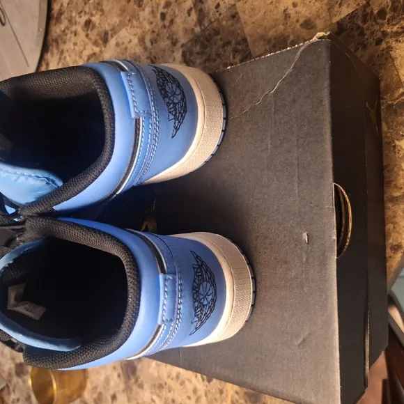 Jordan 1's Tennis Shoes
