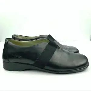 Josef Seibel flats 41 10-10.5 leather square toe