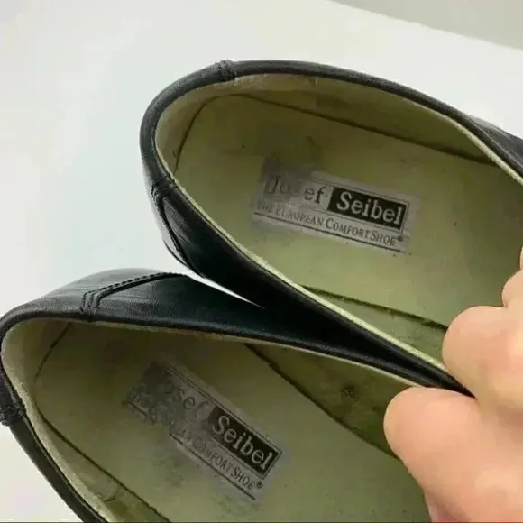 Josef Seibel flats 41 10-10.5 leather square toe