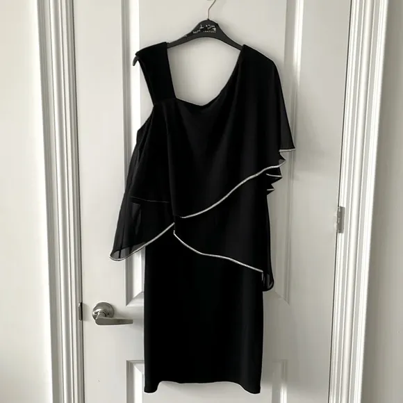 Joseph Ribkoff Rhinestone Trim Chiffon Dress Size 10 NWT