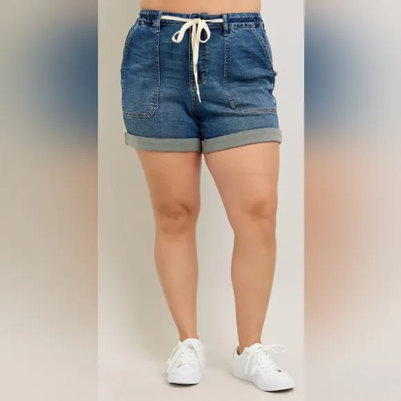 Judy Blue HR Dark Wash Tie Waist Patch Pocket Cuffed Denim Jogger Shorts NEW BTQ