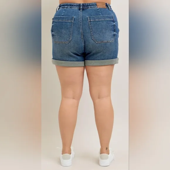 Judy Blue HR Dark Wash Tie Waist Patch Pocket Cuffed Denim Jogger Shorts NEW BTQ