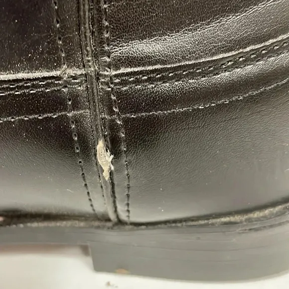 Justin Black Leather Cowboy Boots