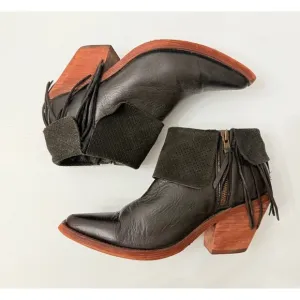 Justin Boots Womens Hope Fringe Snip Toe Cowboy Booties - 8