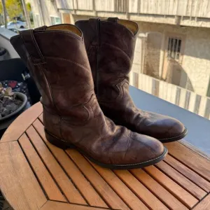 JUSTIN Brown Leather Western Cowboy Boots Roper Style Pull-On Ranch Work Boots