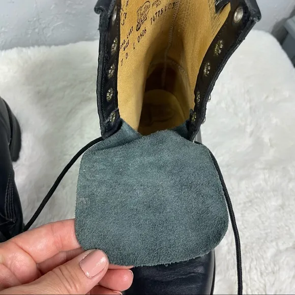 Justin Lace up Leather boots Size 7