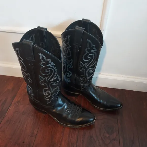 Justin Men’s Leather Cowboy boots Sz-9