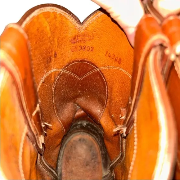 Justin Vintage brown leather mens cowboy boots 11.5good pre owned condi…