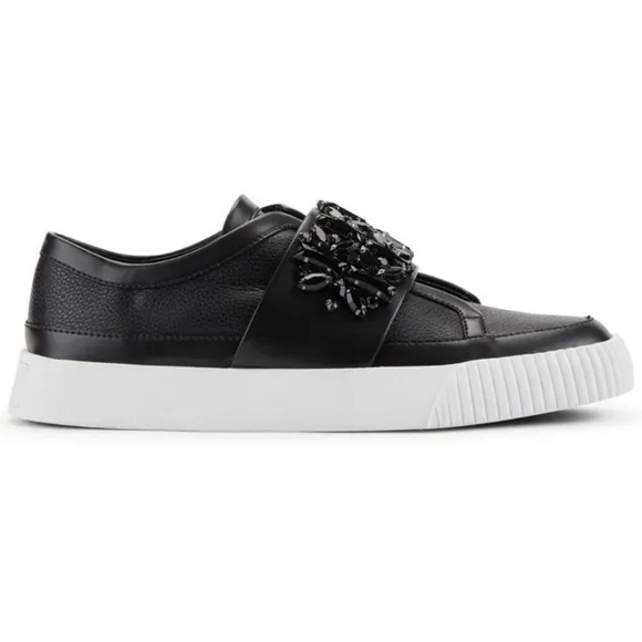 Karl Lagerfeld Paris Jules Black Slip On Shoes 6.5/37 stones.