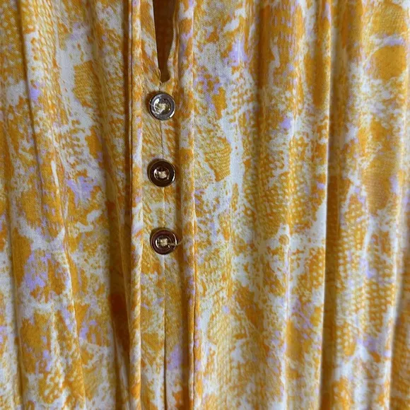 KARLIE Long Sleeve Yellow &amp; Orange Snake Print V-Neck Smock Waist Dress