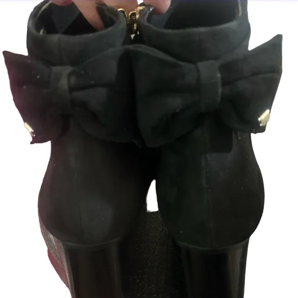 Kate Spade Marla Genuine Suede Leather Side Zip Back Bow Ankle Boots Black 7