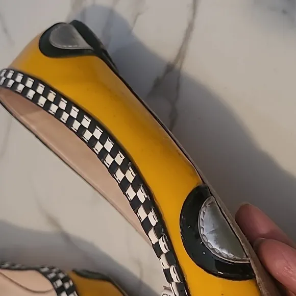 Kate Spade NY Taxi Flats Women's 6.5 Yellow Black White Checker Patent Leather