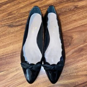 Kate Spade Black Scalloped Flats Patent Leather Pointed Toe