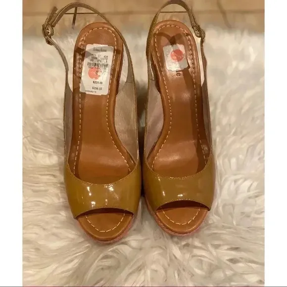 Kate Spade Peep Toe Leather Slingback Shoes