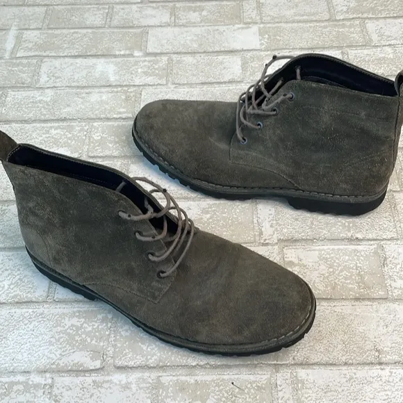 Kenneth cole grey leather boots