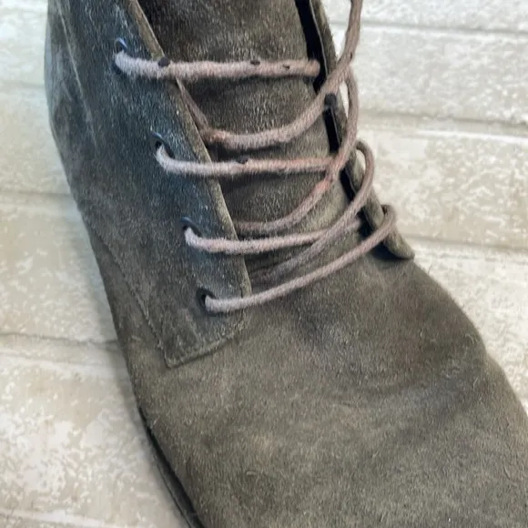 Kenneth cole grey leather boots