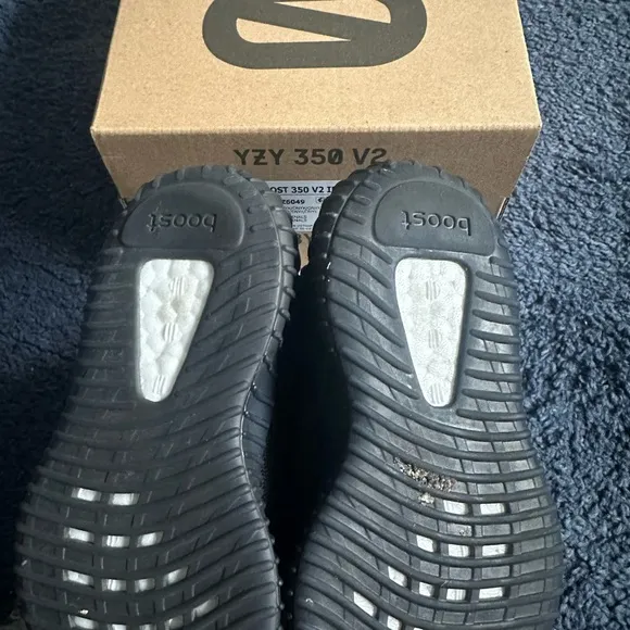 Kids Adidas Yeezy Boost 350 V2 Black Shoes
