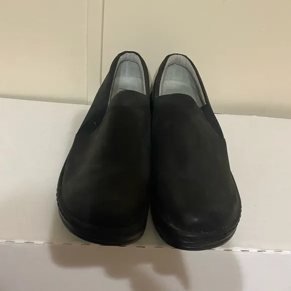 Klogs Footwear Men's Black Slip-On Shoes
