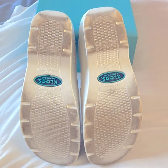 Klogs Footwear Slip Resistant Shoes size 9