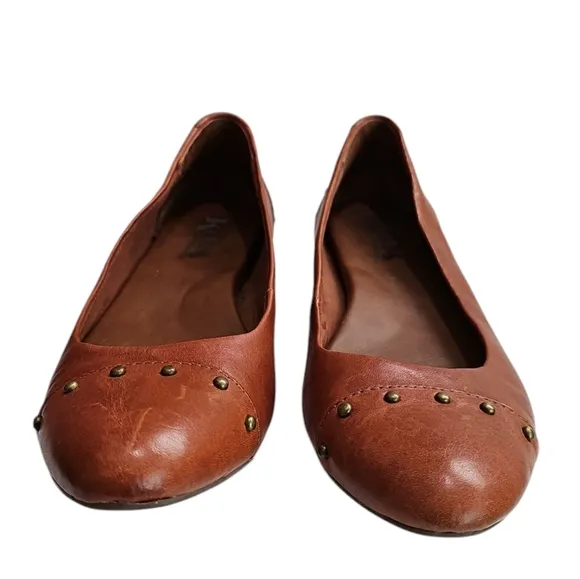 Kork-Ease Size 10 Brown Studded Women's Flats Preppy Classic Western Academic