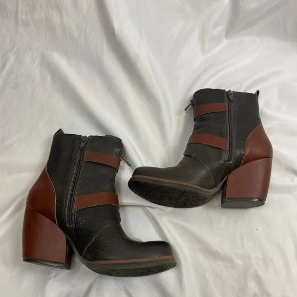 Korks Kork Ease Richard Black Leather Heeled Buckle Ankle Boots Womens Size 7.5