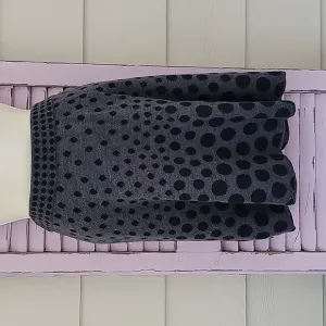 KRIMSON KLOVER Merino Wool Polka Dot Skirt Pocket Black &amp; Gray M