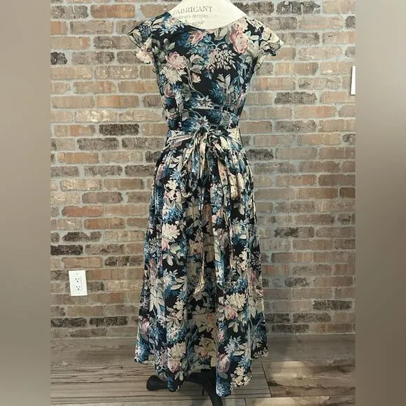 La Vie Rebecca Taylor - Black, Beige &amp; Blue Floral Print Cap Sleeve Maxi Dress S