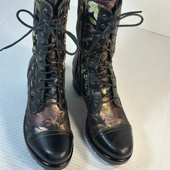 LADIES SIZE 8.5 LEATHER BOOTS