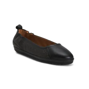 L'AMOUR DES PIEDS Black Leather Zaliyah Comfort Flats