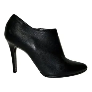 Lanvin Black Pointed Toe Leather Ankle Boots Side Zipper