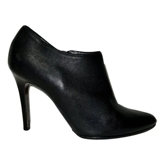 Lanvin Black Pointed Toe Leather Ankle Boots Side Zipper