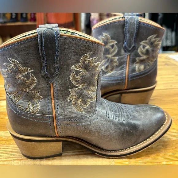 Laredo Women’s Blue Gray Leather Western Short Boots