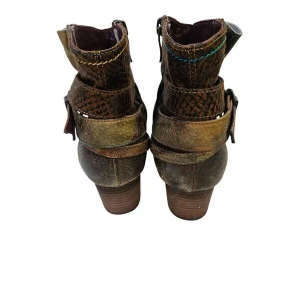 L'Artiste Spring Step Shazzam green/brown leather side zip boots. Size 40(9).