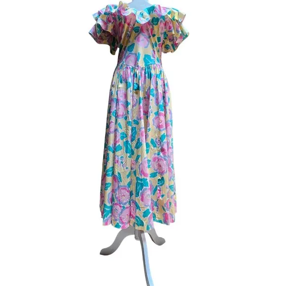 Laura Ashley Signature Print Vintage Early 1980's Batsheva romantic Dres…