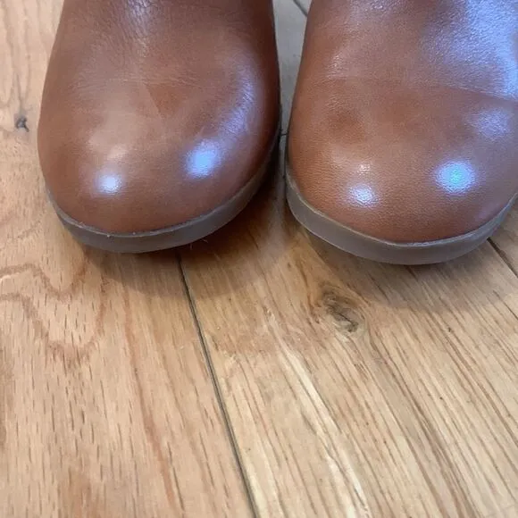 Lauren Ralph Lauren camel/brown leather Dylan boots Size 5.5