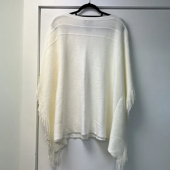 Layers by Lizden Women’s Sweater Cape Shawl white fringe- missy one size