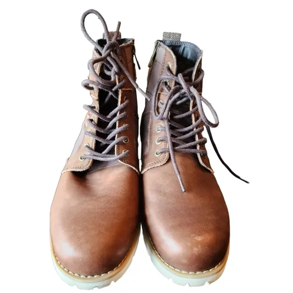 Levi's brown Cobalt brown leather and canvas boots size 11