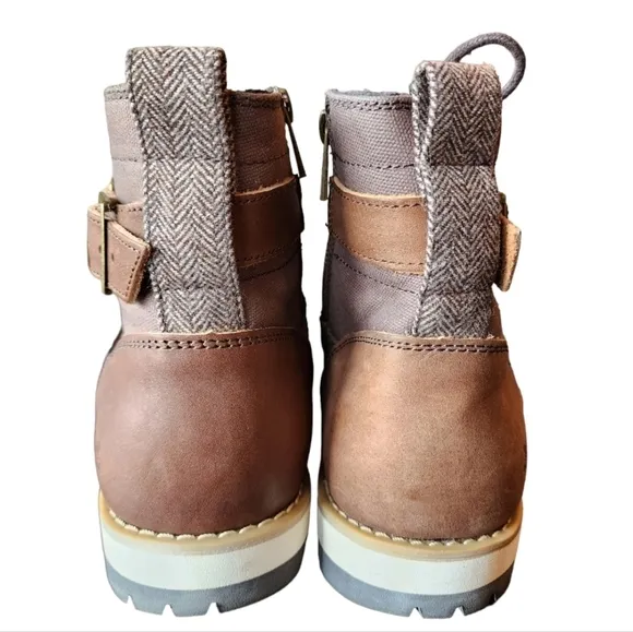 Levi's brown Cobalt brown leather and canvas boots size 11