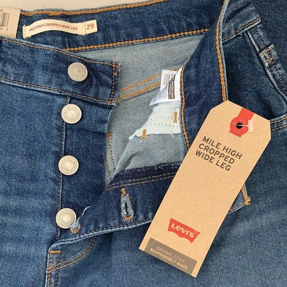 Levi’s Mile High Wide Leg Cropped Jean