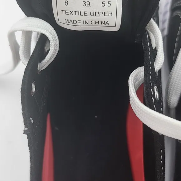 Levi's Women's Anica C CVS Sneaker Black Size 8.
